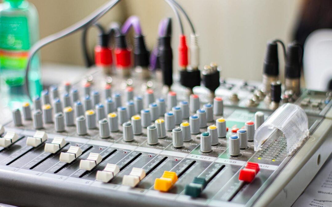 Perbedaan antara mixer dan audio interface
