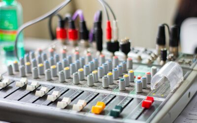 Differences between a Mixer and an Audio Interface