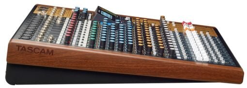 Tascam Model 16 - Image 4