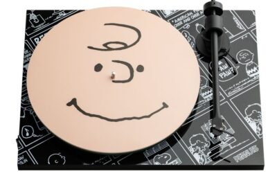 Pro-Ject Peanuts Turntable