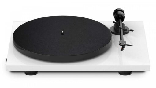 Pro-Ject E1 Phono with built-in Phono Preamp - Image 2
